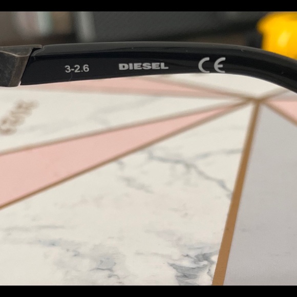 New eyeglasses - Picture 6 of 8